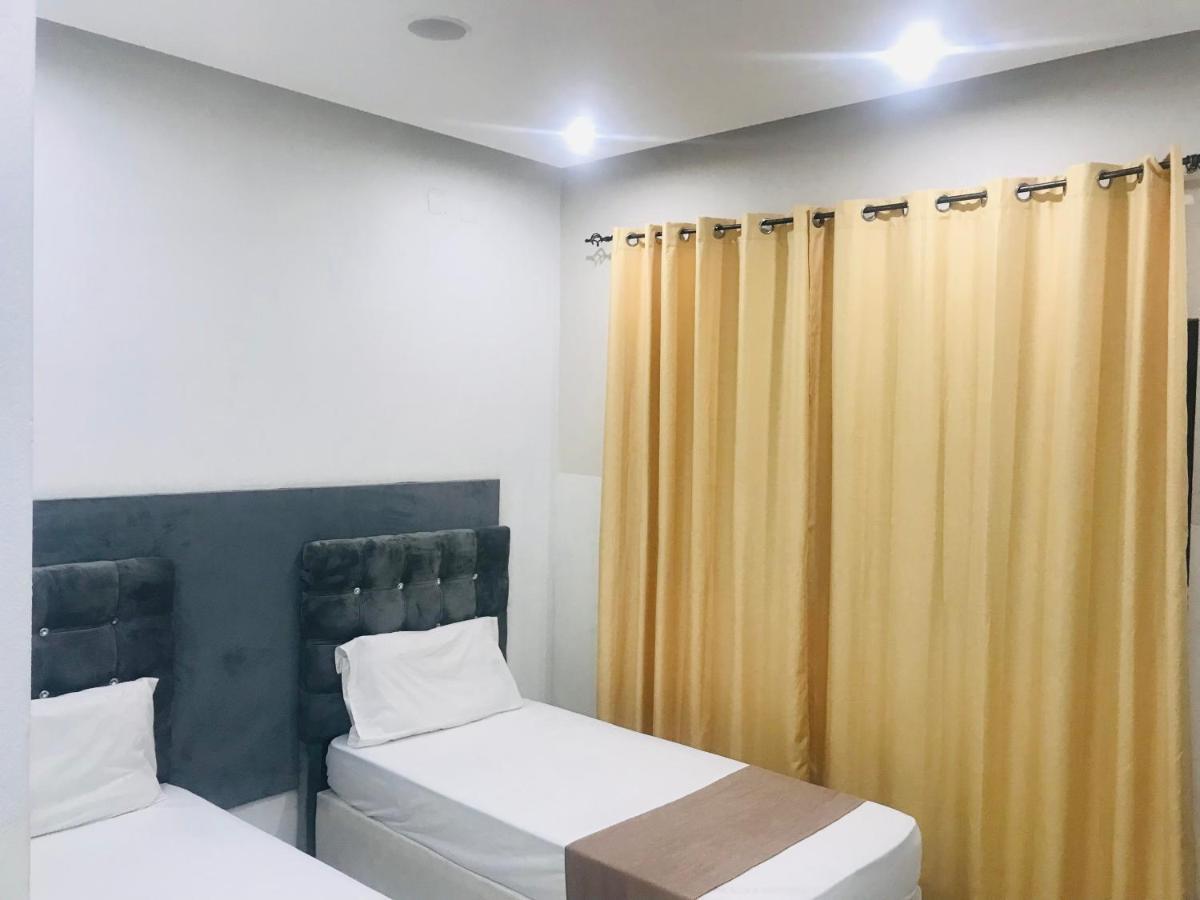 Matola 40 40 Accommodation מראה חיצוני תמונה