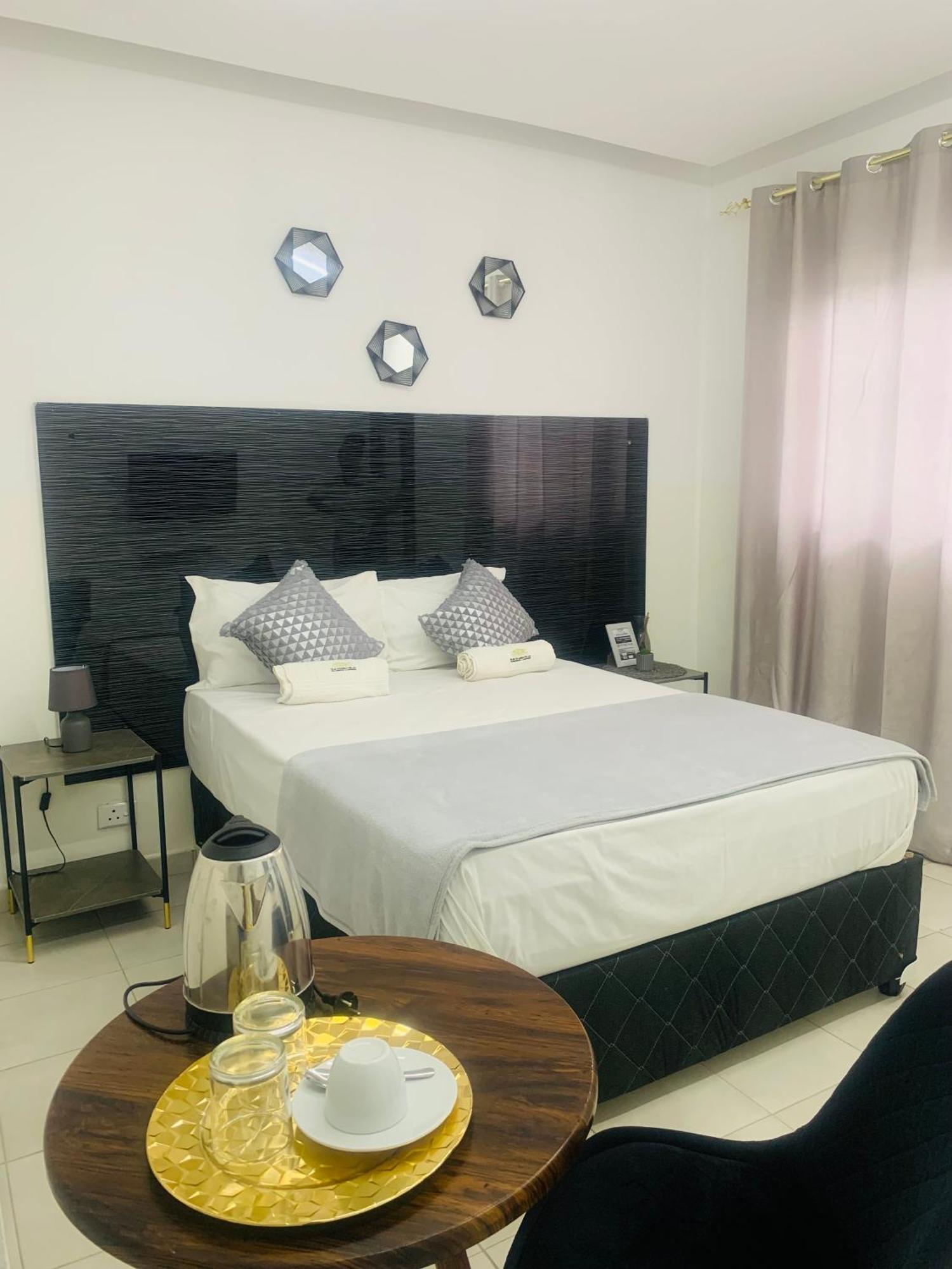 Matola 40 40 Accommodation מראה חיצוני תמונה